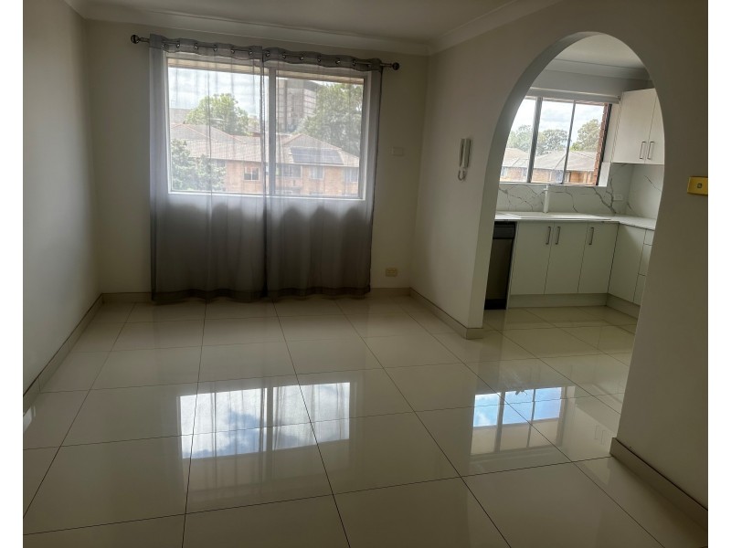 7/20 Charles St, Liverpool NSW 2170