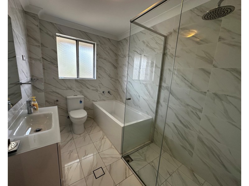 7/20 Charles St, Liverpool NSW 2170