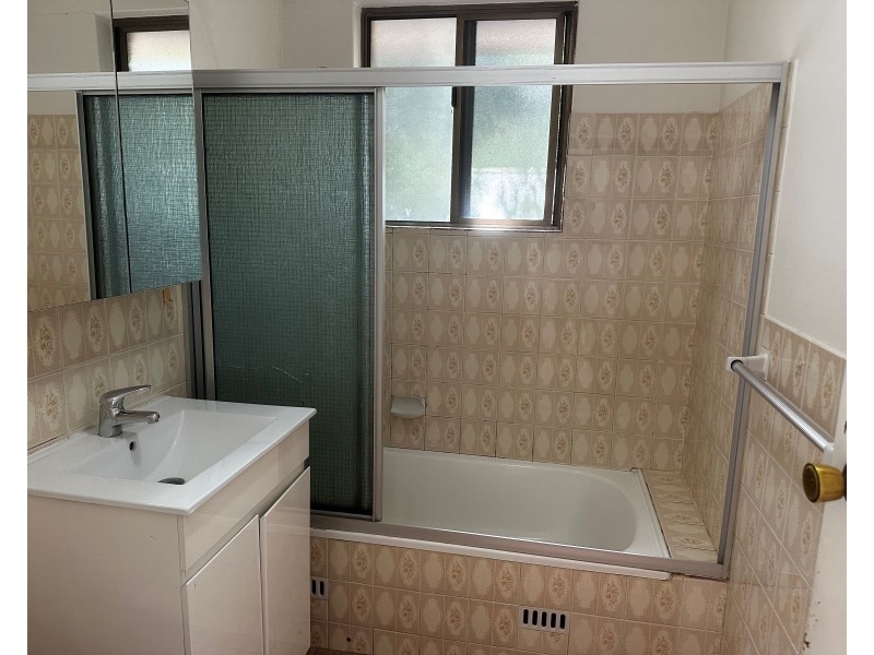 11/19 Equity Pl, Canley Vale NSW 2166