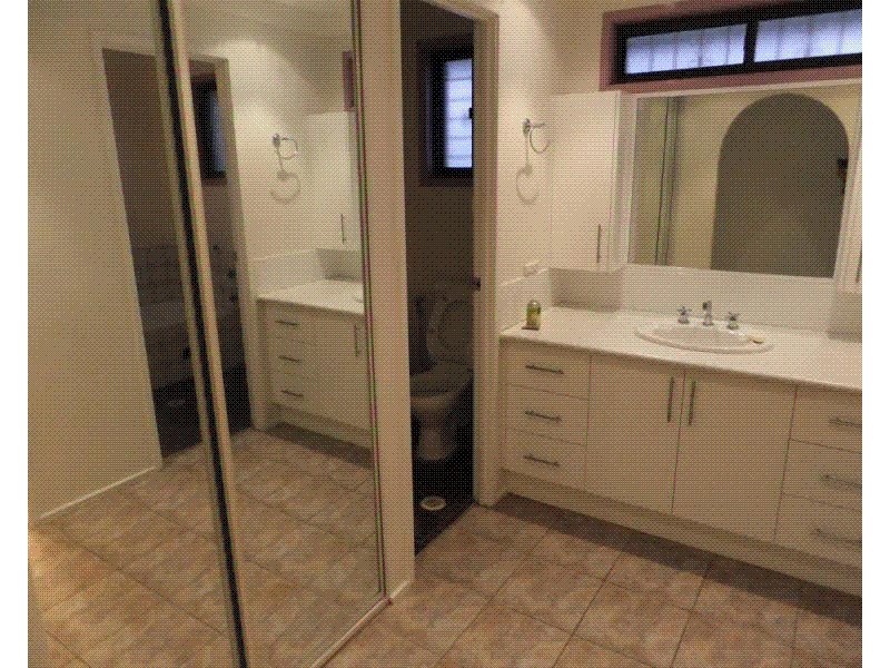 38A Avonlea St, Canley Heights NSW 2166