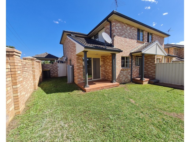5/1 Lions Ave, Lurnea NSW 2170