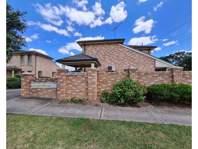 5/1 Lions Ave, Lurnea NSW 2170