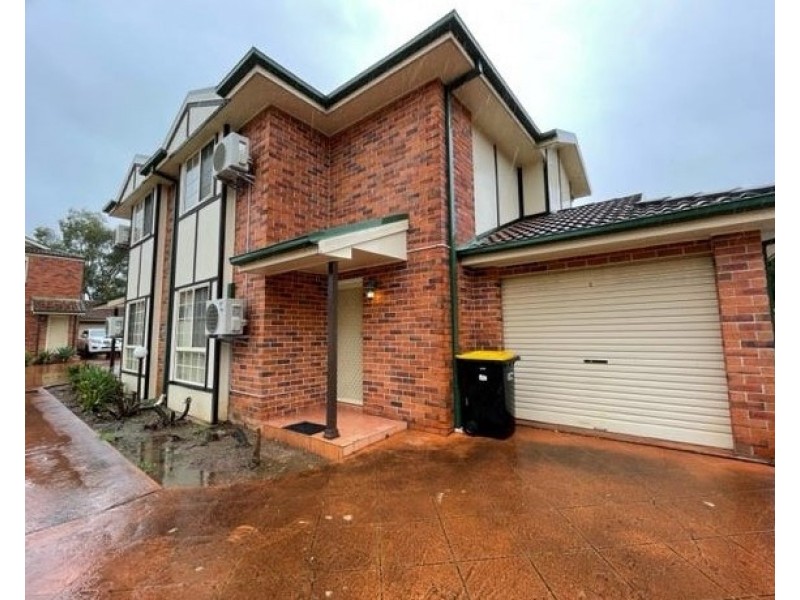 3/21 William St, Liverpool NSW 2170