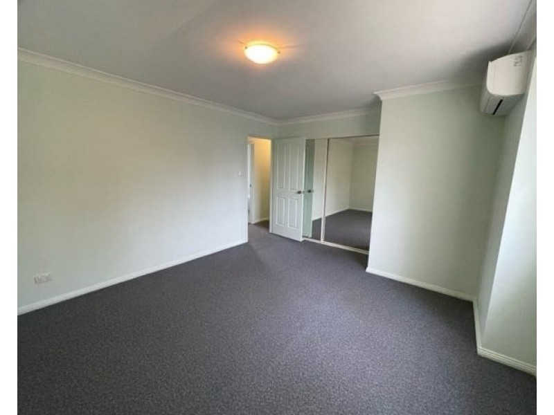 3/21 William St, Liverpool NSW 2170