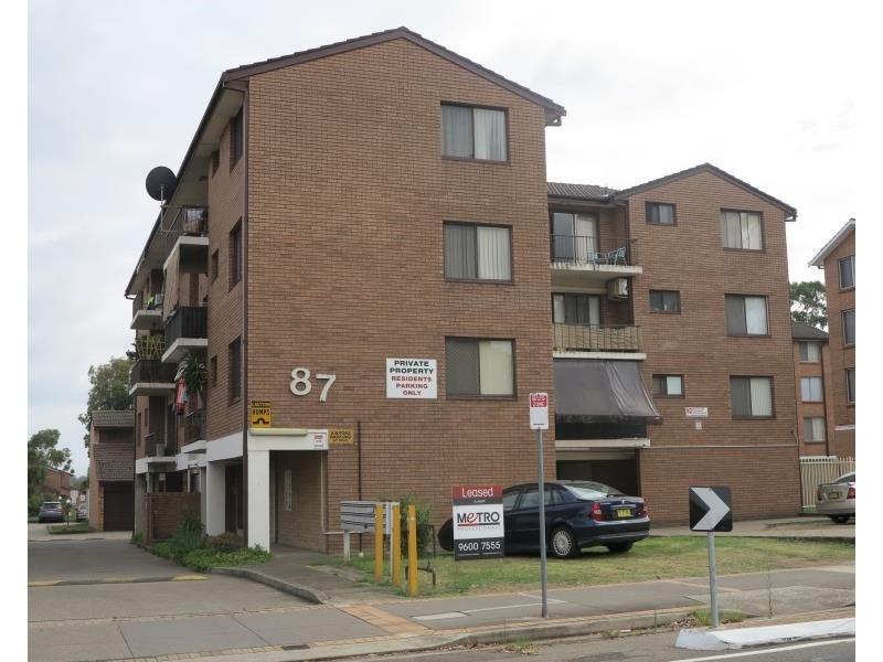 1/87 Memorial Ave, Liverpool NSW 2170