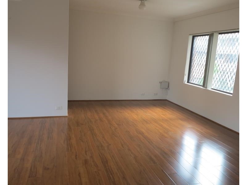 1/87 Memorial Ave, Liverpool NSW 2170