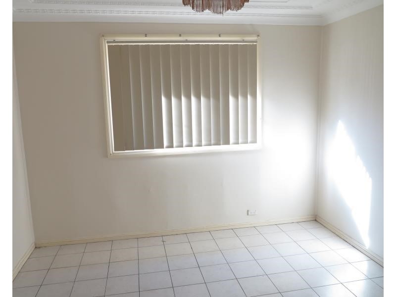 1/186 Elizabeth Dr, Ashcroft NSW 2168