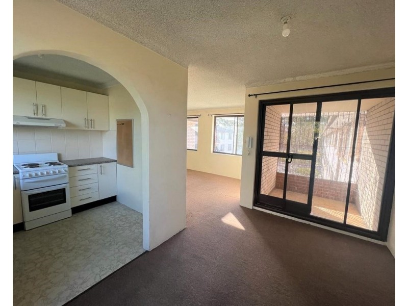 18/22-24 Remembrance Ave, Warwick Farm NSW 2170