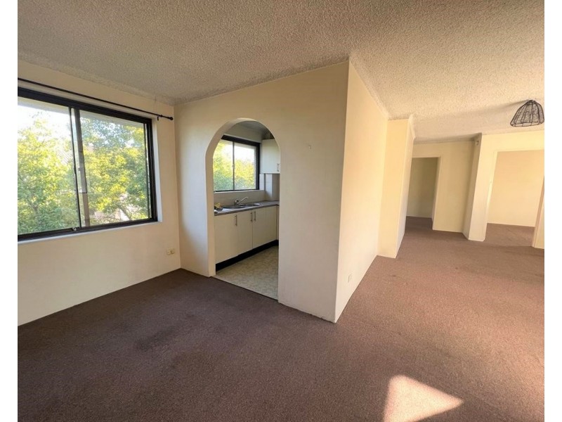 18/22-24 Remembrance Ave, Warwick Farm NSW 2170