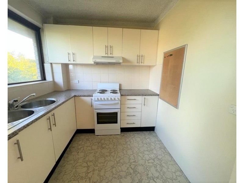 18/22-24 Remembrance Ave, Warwick Farm NSW 2170