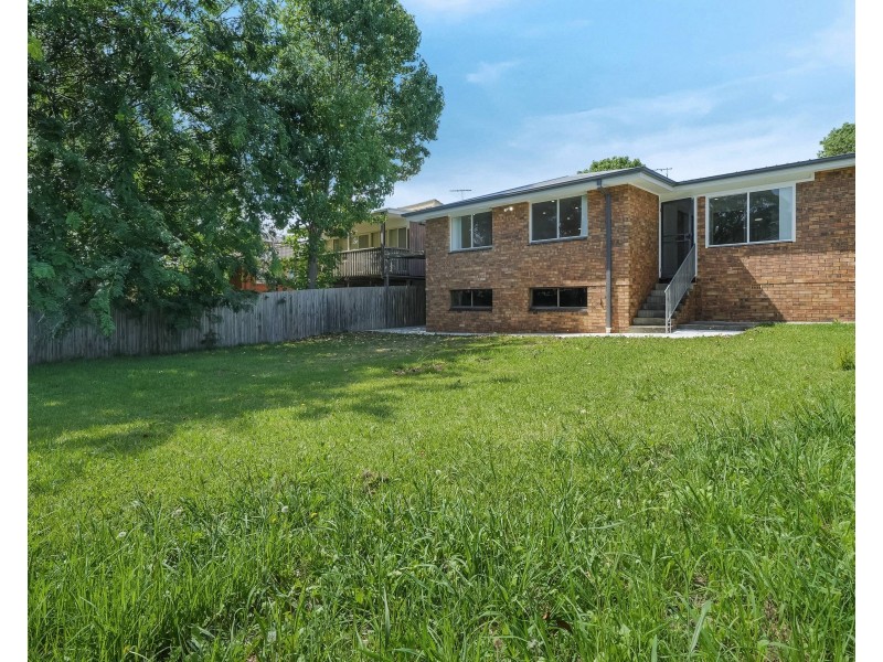 24 St Andrews Blvd, Casula NSW 2170