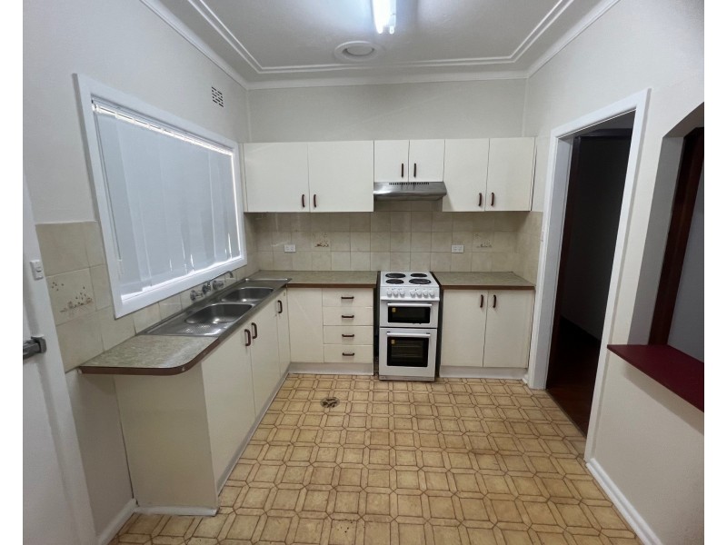 31B North Liverpool Rd, Mount Pritchard NSW 2170