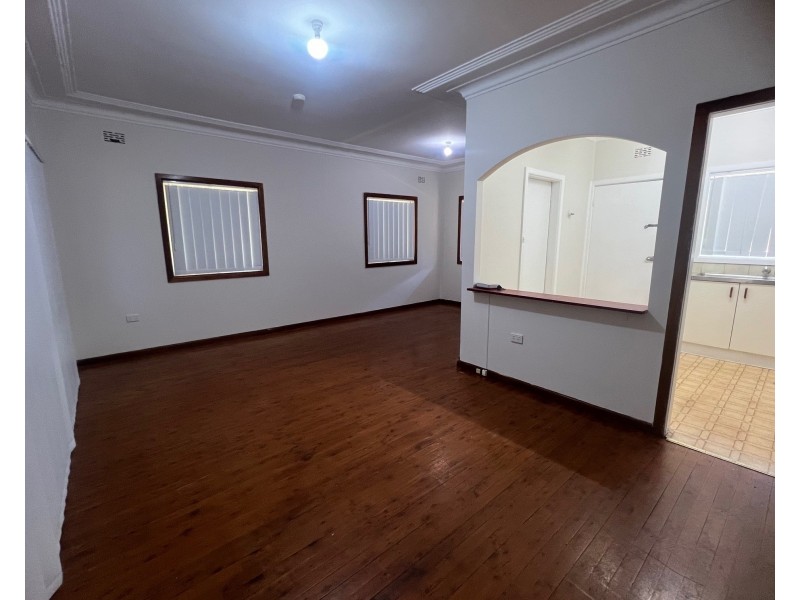 31B North Liverpool Rd, Mount Pritchard NSW 2170