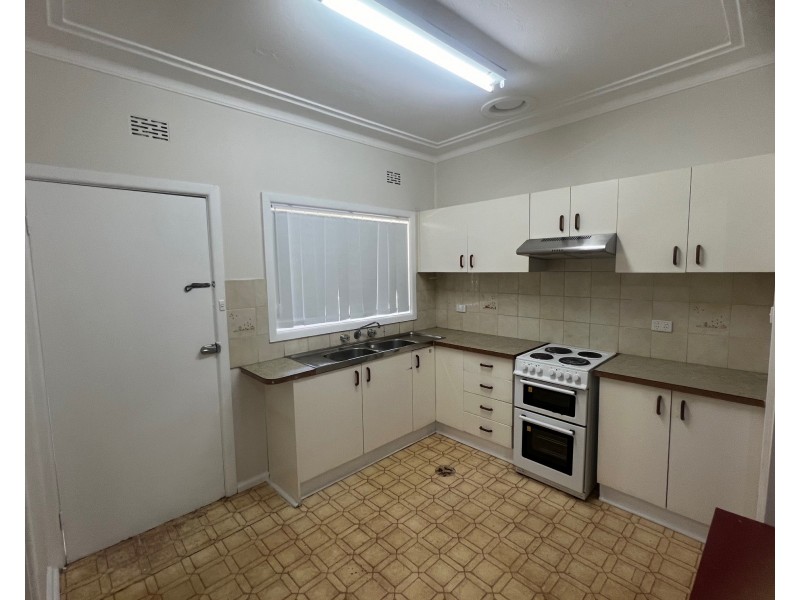 31B North Liverpool Rd, Mount Pritchard NSW 2170