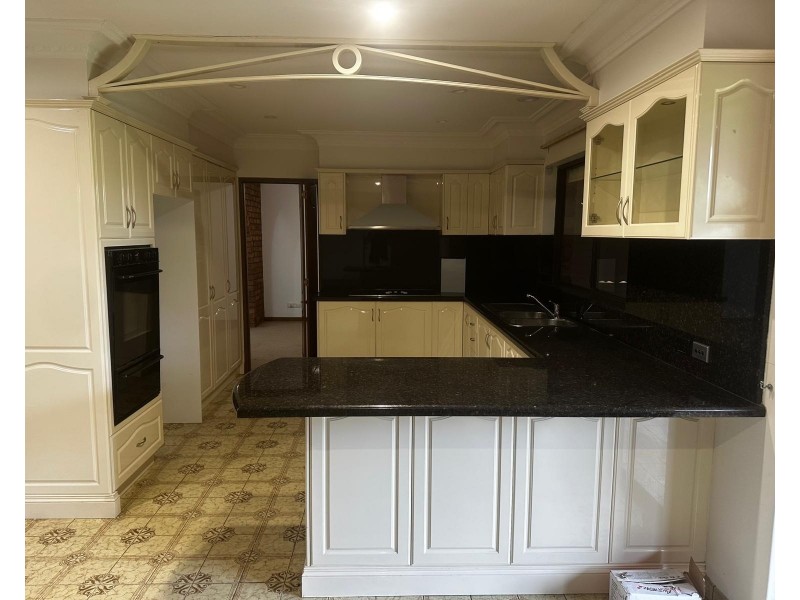 350 Bringelly Rd, Austral NSW 2179