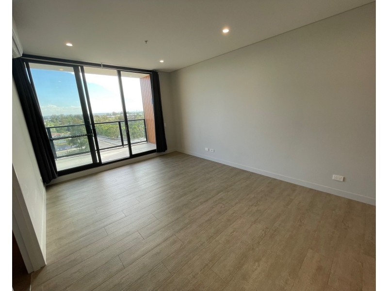 605/56 Soldiers Parade, Edmondson Park NSW 2174