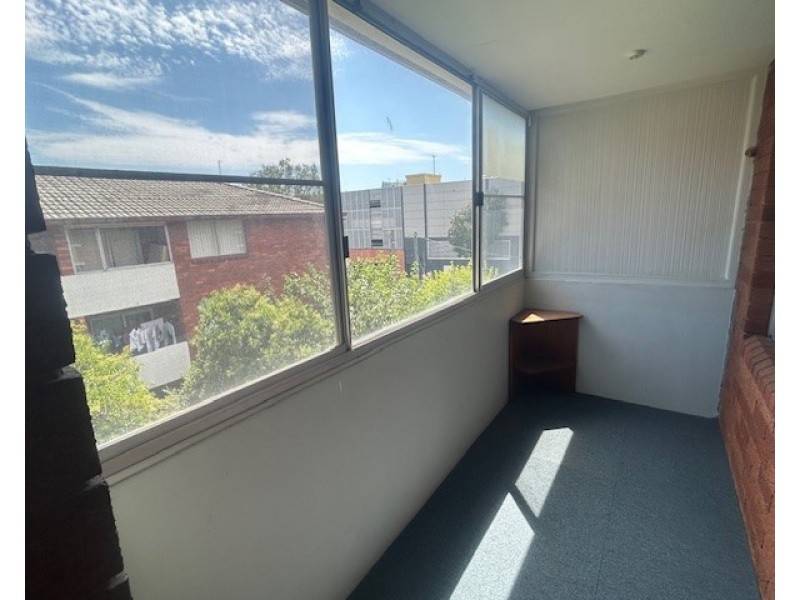 9/21a Bathurst St, Liverpool NSW 2170