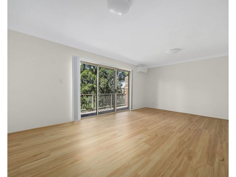 9/3 Riverpark Drive, Liverpool NSW 2170