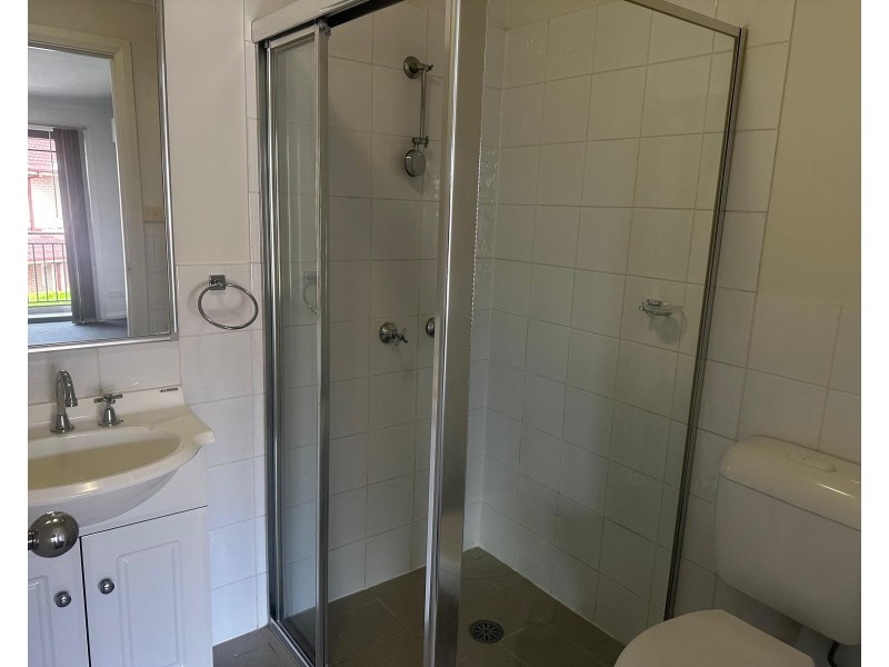 16/10 Yerona St, Prestons NSW 2170