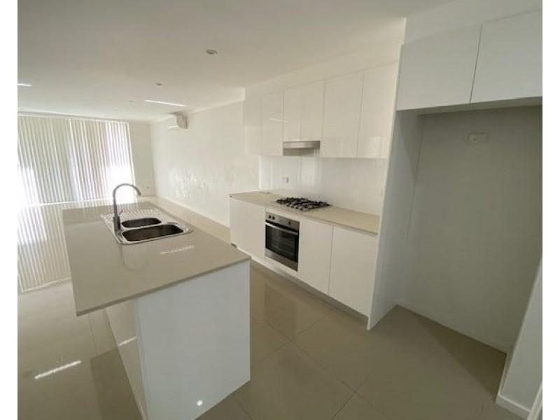 18/42 Hoxton Park Rd, Liverpool NSW 2170