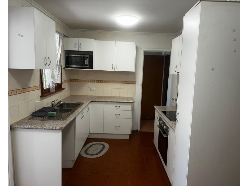 217 Hoxton Park Rd, Cartwright NSW 2168