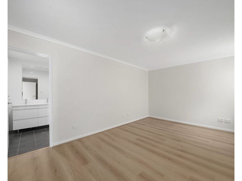 18/42 Hoxton Park Road, Liverpool NSW 2170