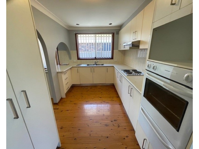 20 Ferrington Cres, Liverpool NSW 2170