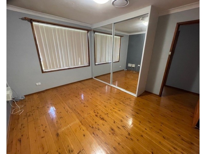 20 Ferrington Cres, Liverpool NSW 2170