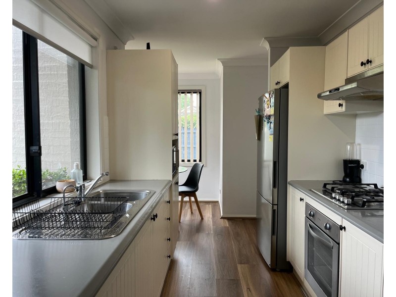 1/29 Windmill Parade, Currans Hill NSW 2567