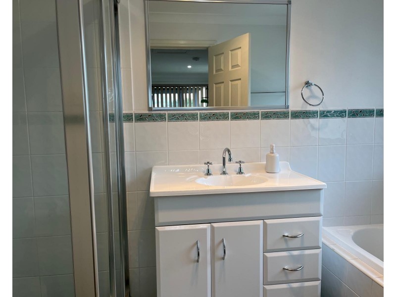 1/29 Windmill Parade, Currans Hill NSW 2567