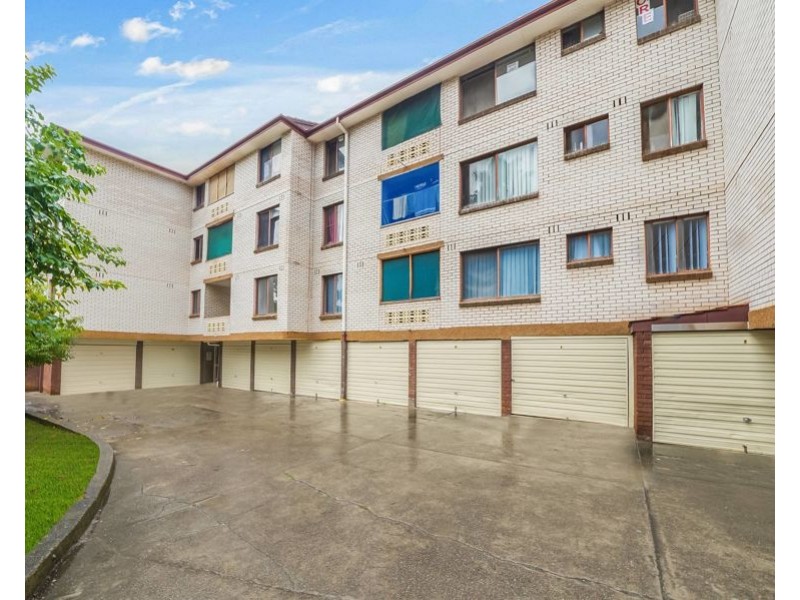 18 / 8-10 Goulburn, Liverpool NSW 2170