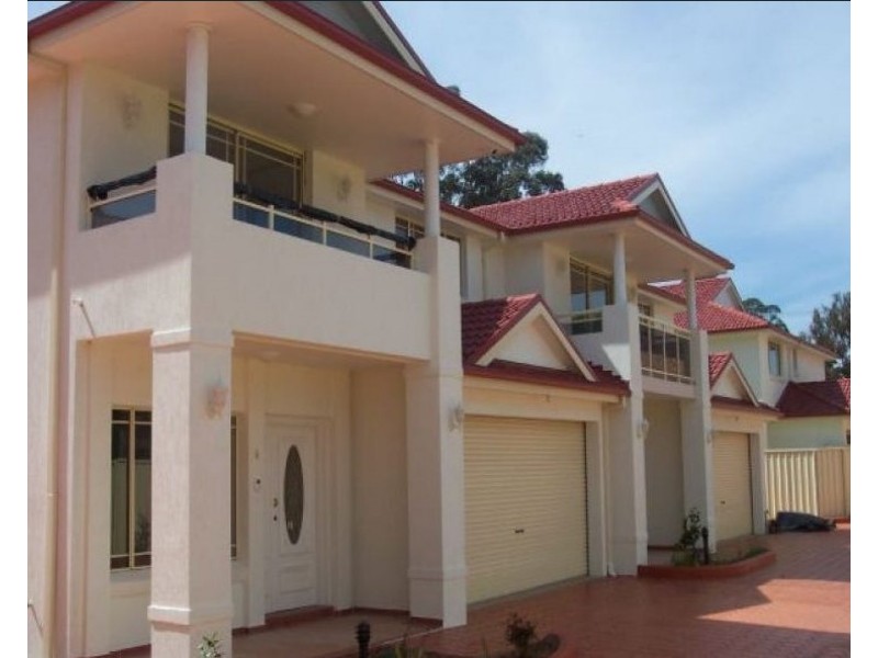 4/23 Carnation Ave, Casula NSW 2170