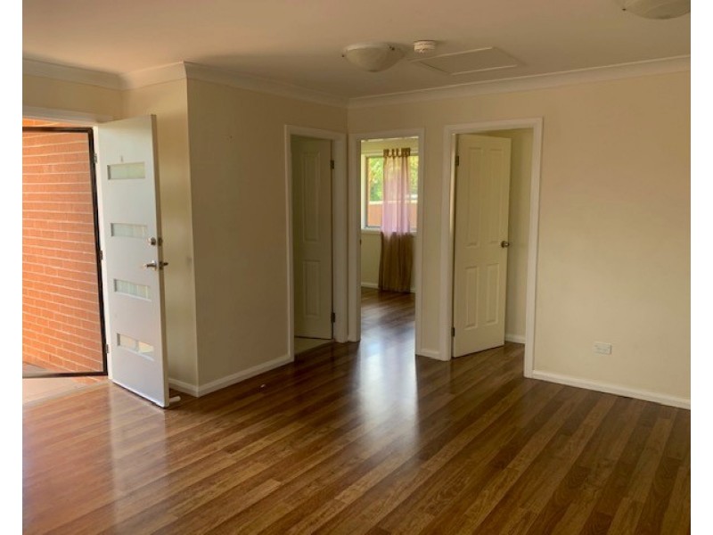 1a Oakwood Place, Busby NSW 2168