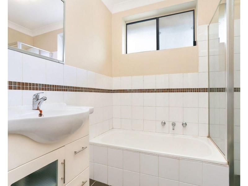 6/35 The Avenue, Granville NSW 2142