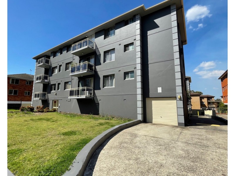 18/22 Nagle St, Liverpool NSW 2170