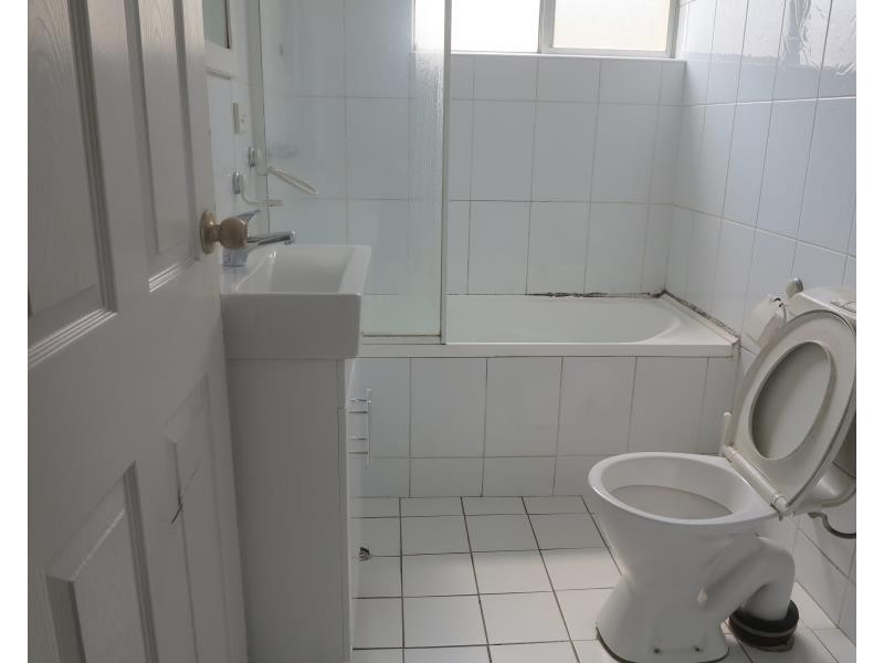 18/22 Nagle St, Liverpool NSW 2170