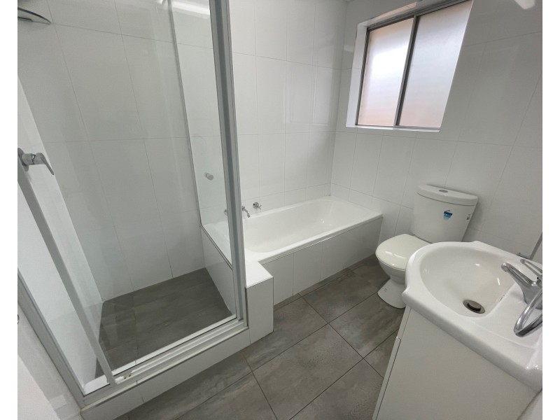 12/56 Bigge St, Liverpool NSW 2170