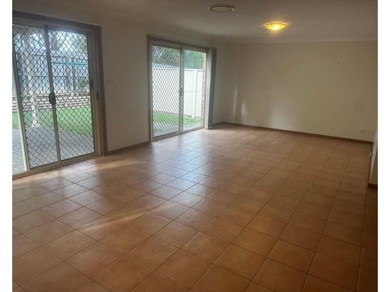9 Coletta Pl, Prestons NSW 2170