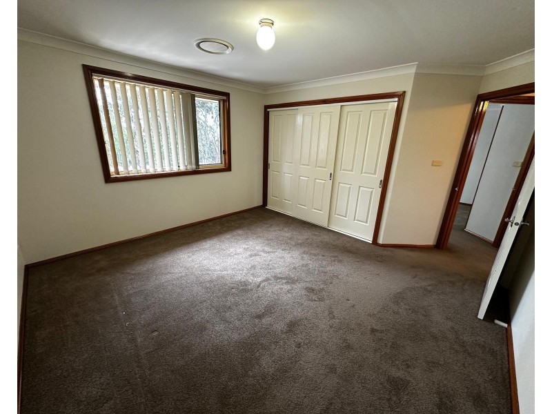 9 Coletta Pl, Prestons NSW 2170