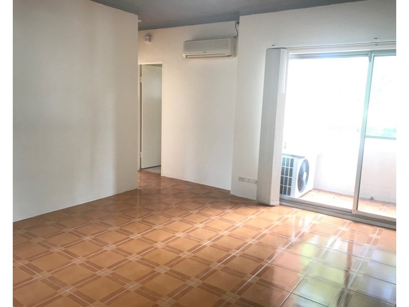 12/73-75 Goulburn St, Liverpool NSW 2170