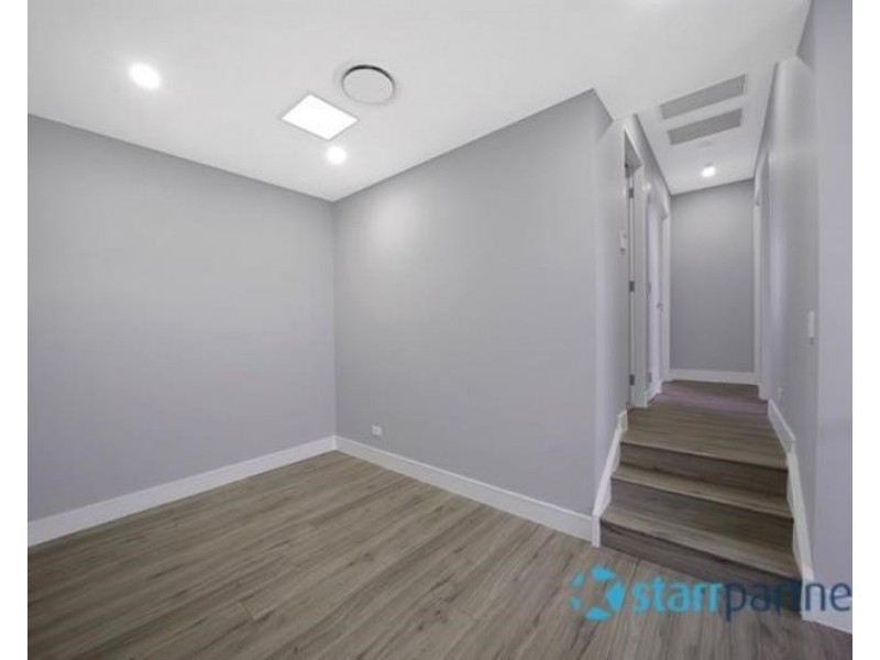 35 Maidenhair Ave, Denham Court NSW 2565