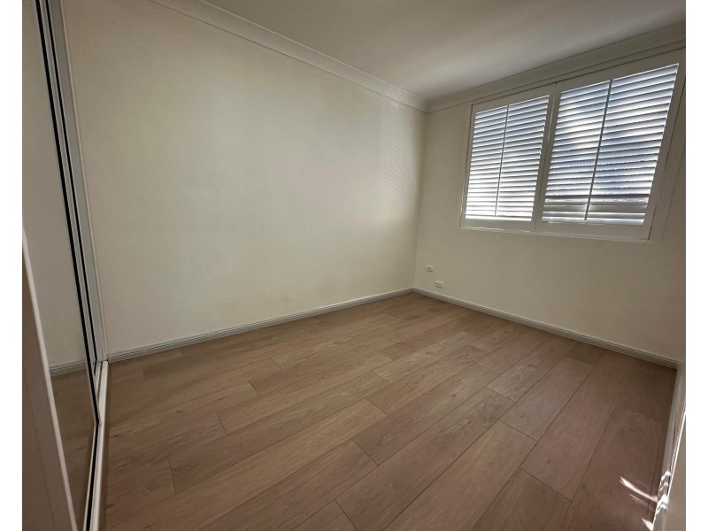 28/2 Beale St, Liverpool NSW 2170