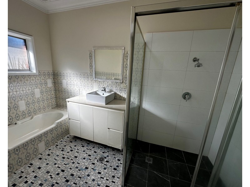 3 Bourke St, Liverpool NSW 2170