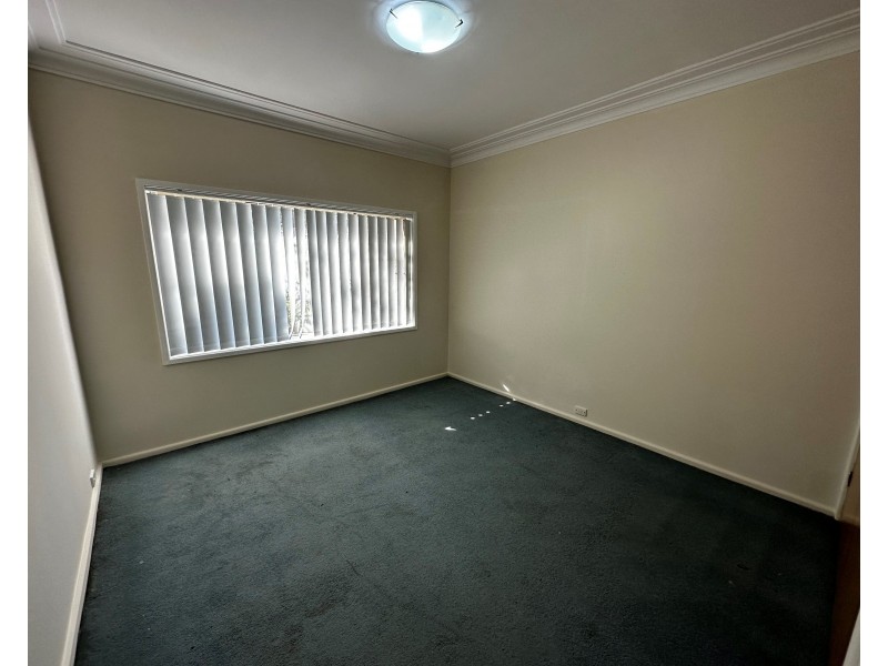 3 Bourke St, Liverpool NSW 2170