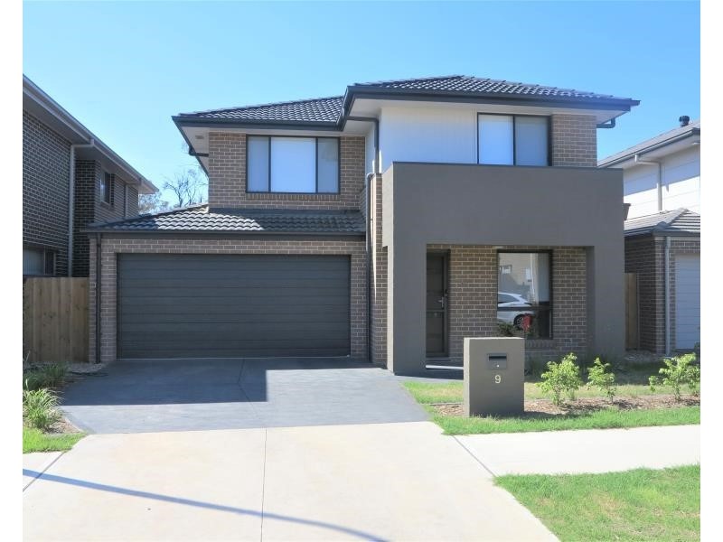 9 Changsha Rd, Edmondson Park NSW 2174