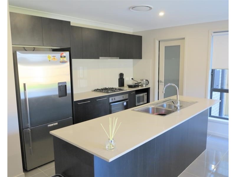 9 Changsha Rd, Edmondson Park NSW 2174