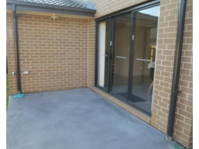 9 Changsha Rd, Edmondson Park NSW 2174