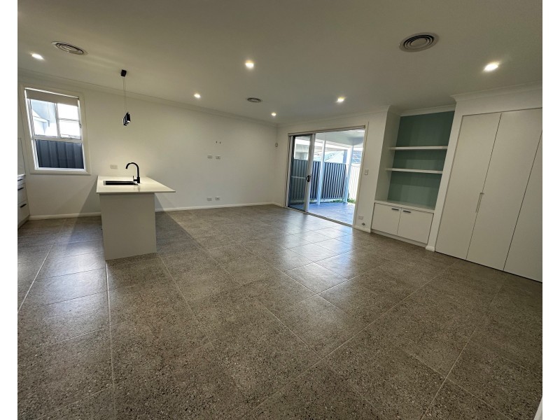 27 Vines Way, Catherine Field NSW 2557