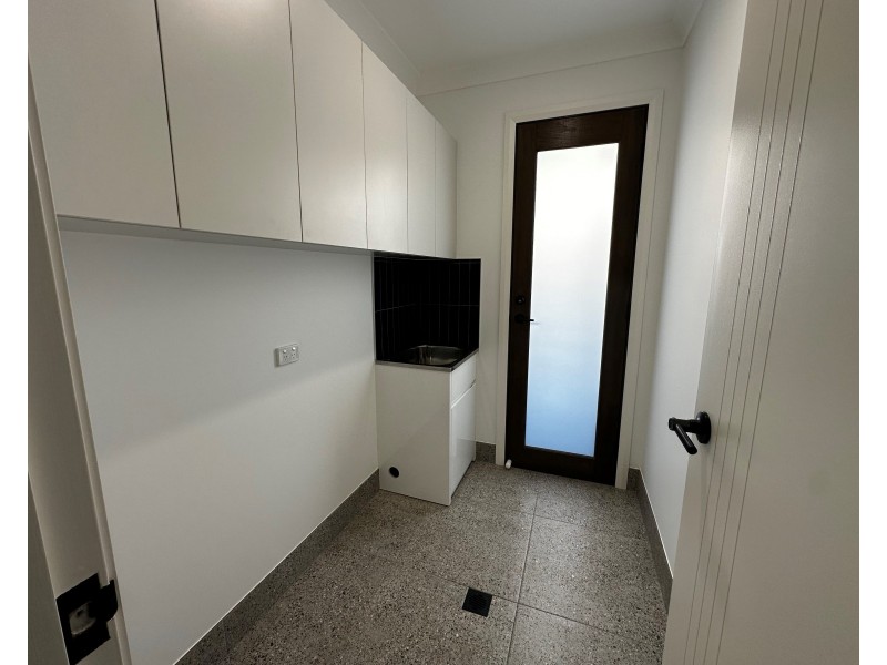 27 Vines Way, Catherine Field NSW 2557