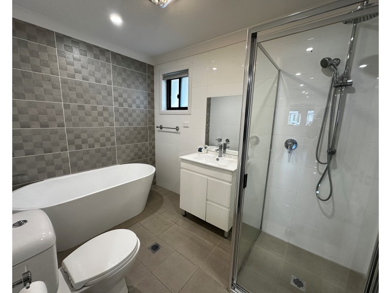 3/283 Newbridge Rd, Moorebank NSW 2170